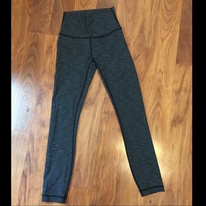 Women’s Grey Lululemon leggings
